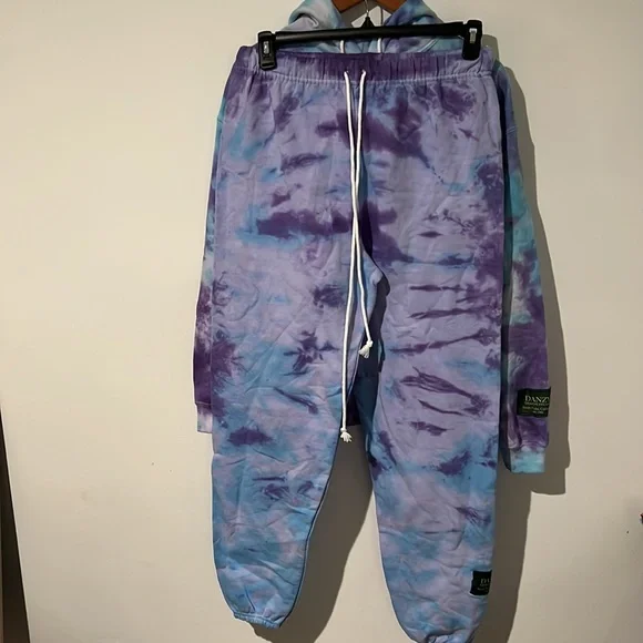 Danzy Purple and turquoise sweat suit - Picture 3 of 3